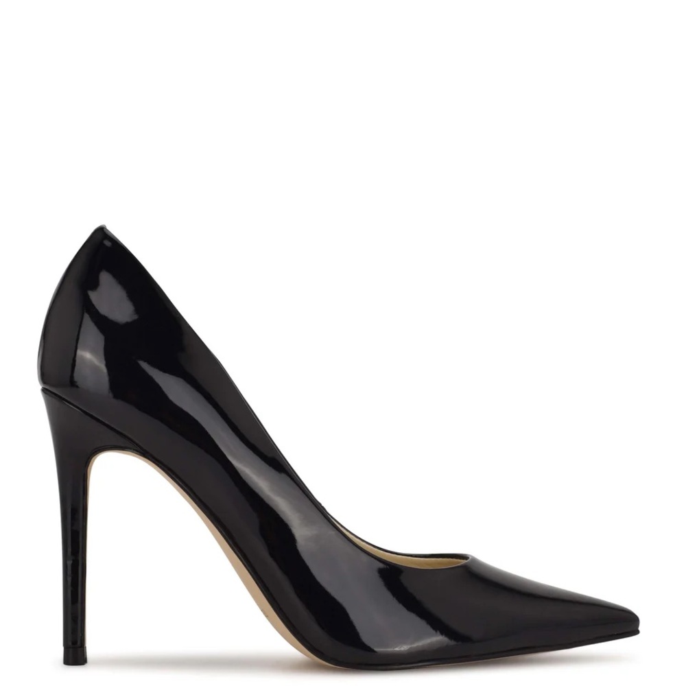 Nine West Black Pumps